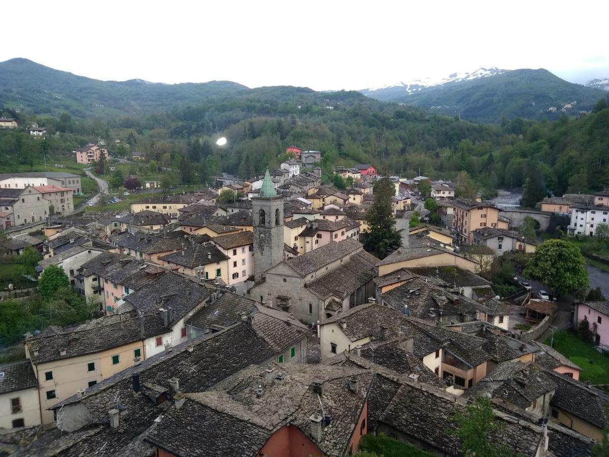 Torre Riva Dimora Storica Villa ฟิวมาลโบ ภายนอก รูปภาพ