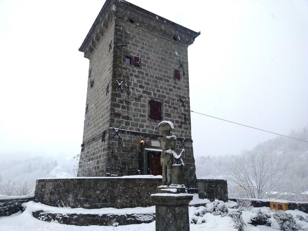 Torre Riva Dimora Storica Villa ฟิวมาลโบ ภายนอก รูปภาพ