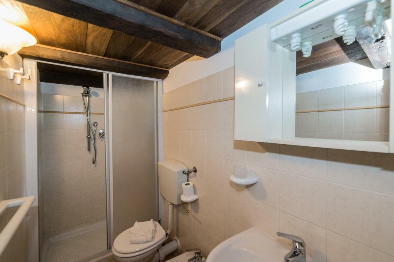 Torre Riva Dimora Storica Villa ฟิวมาลโบ ภายนอก รูปภาพ